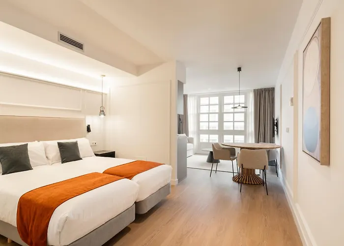 Marina 30 3* La Corogne