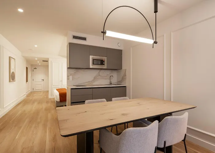 Marina 30 3* La Corogne