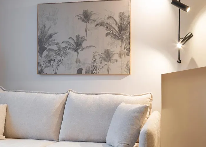 Marina 30 3* La Corogne